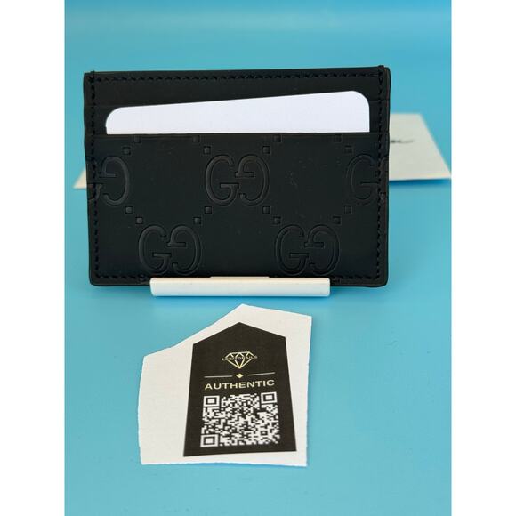 Gucci Rubber Effect Card Holder w/ COA ‎771315 AAC0L 1000 - Picture 3 of 5